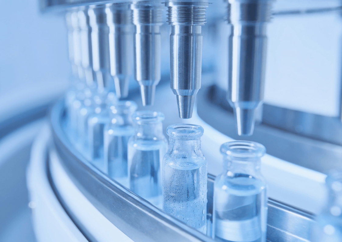 Automated pharmaceutical vial filling line, where batch and quality data must flow reliably between MES, LIMS and QMS